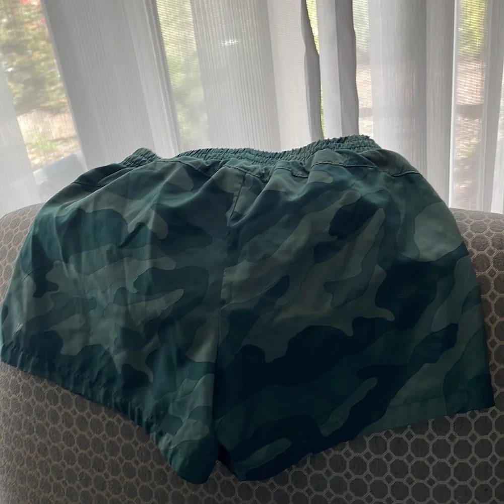Old Navy Green Camo Kids' Athletic Shorts